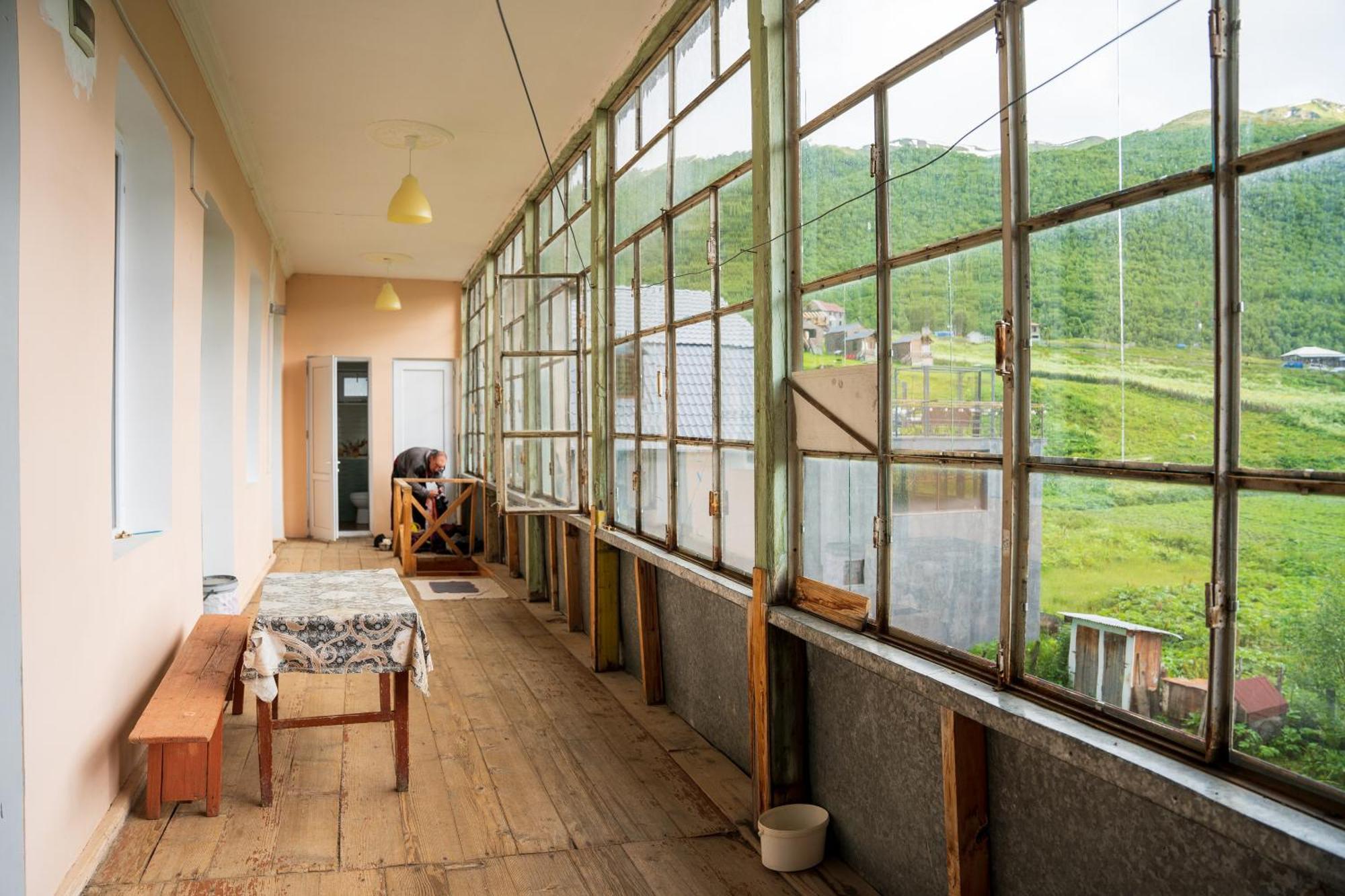 Guesthouse Svani Ushguli Exterior foto